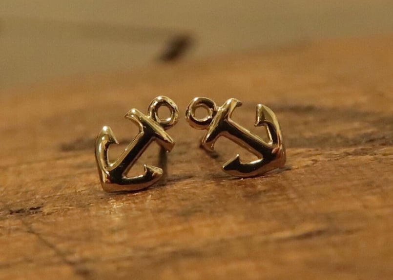 アンカー（イカリ）ピアス | BON BON DO オンラインショップ