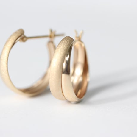 地金ピアス | STORES