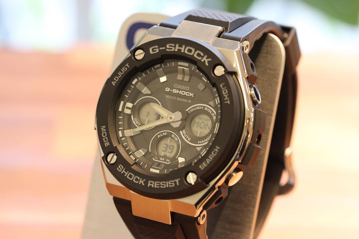 G-SHOCK GST-W300-1AJF | BON BON DO オンラインショップ G-SHOCK GST-W300-1AJF | BON BON DO オンラインショップ