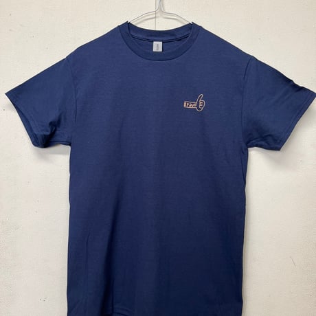 かかせて車Tシャツ（紺T×ベージュ）