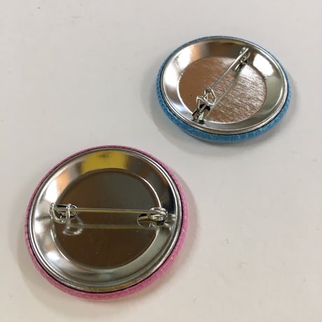 ヒットマン缶バッチ