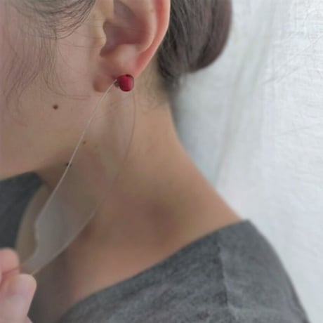 柘榴のピアス