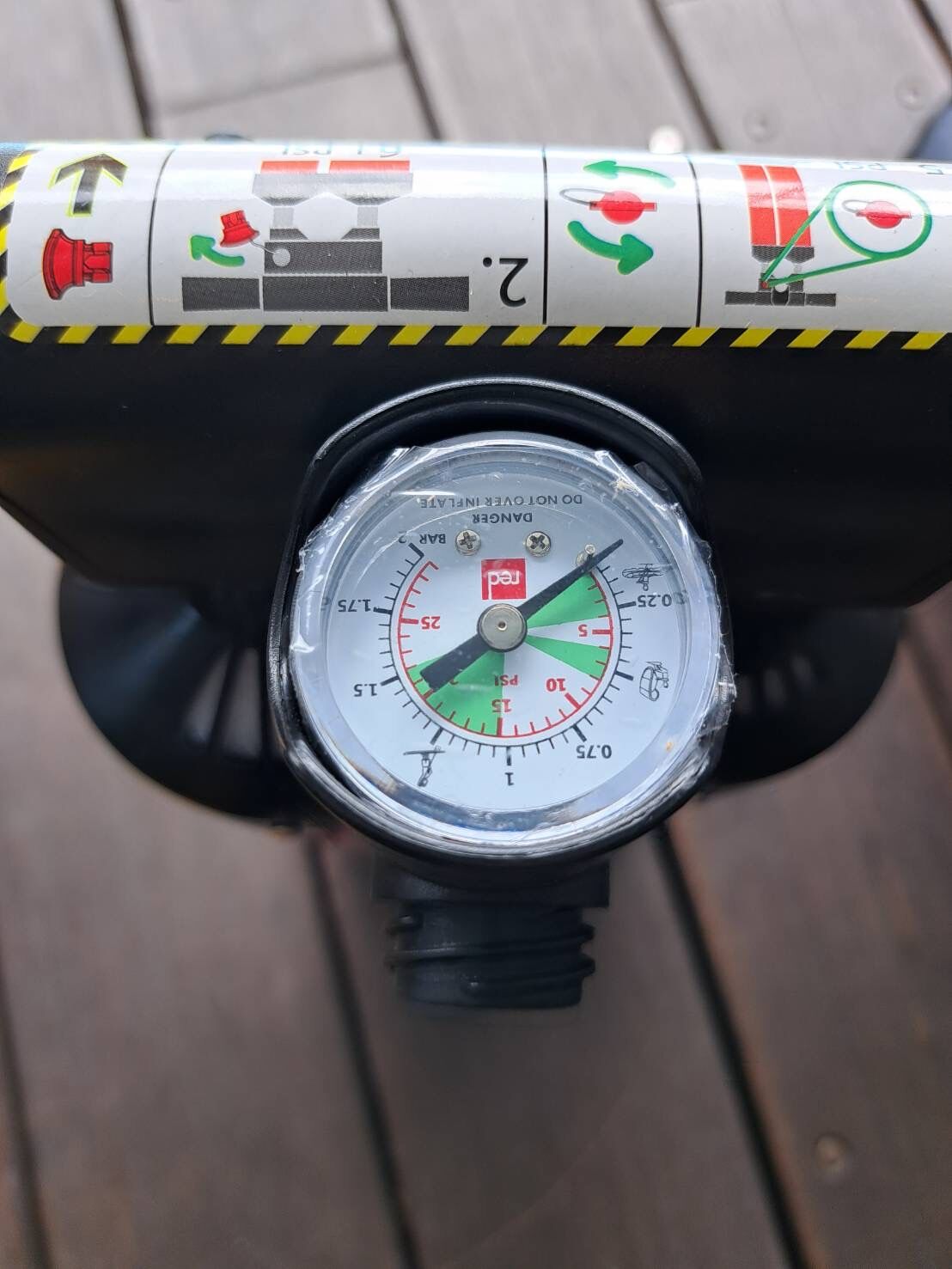 中古 インフレータブル SUP ボード / 10'6 中古 インフレータブル SUP ボード / 10'6