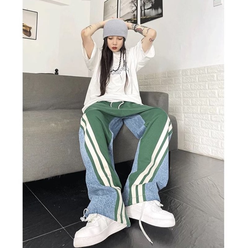 激アツ！新品未使用！紙タグ付き！デニムスウェットパンツ！ 今だけ1000円OFF！】異素材MIXデニムパンツ スウェット×デニム デニム