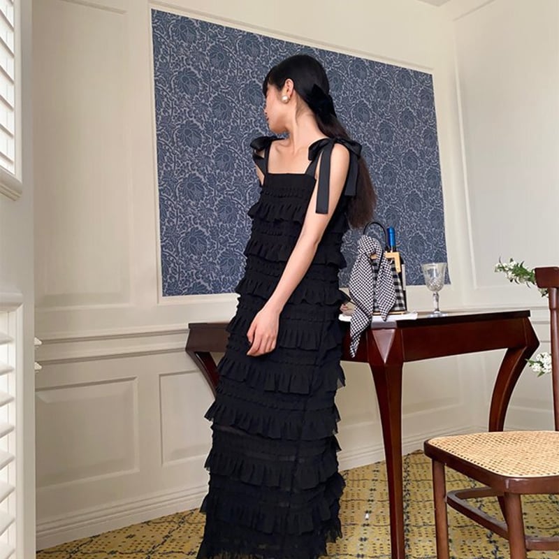【美品】メタモルフォーゼ ロングワンピース フリル リボン ティアード 新作公開】長袖セーラーワンピース 1月24日（金）発売