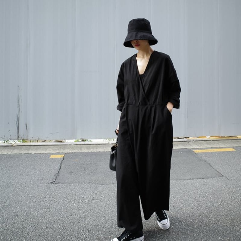 ラフロー オールインワン サロペット 黒 ブラック レディースsize1【M】 セオリーtheory 黒 オールインワン ジャンプスーツ サロペット