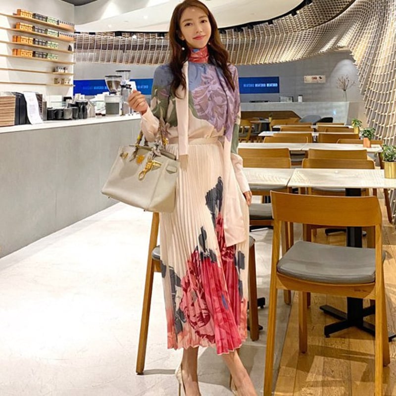 セットアップ】フラワーリボンブラウス＋プリーツスカート b396