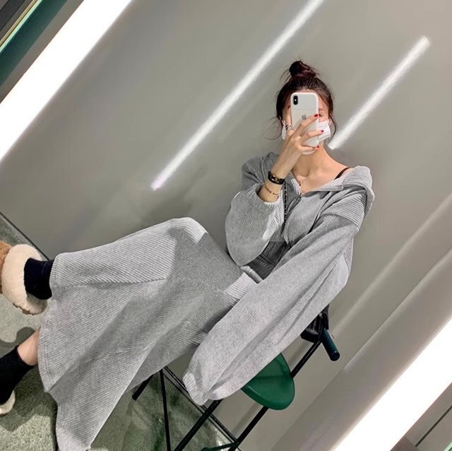 セットアップ】パーカー＋マーメイドスカート フード付きショート