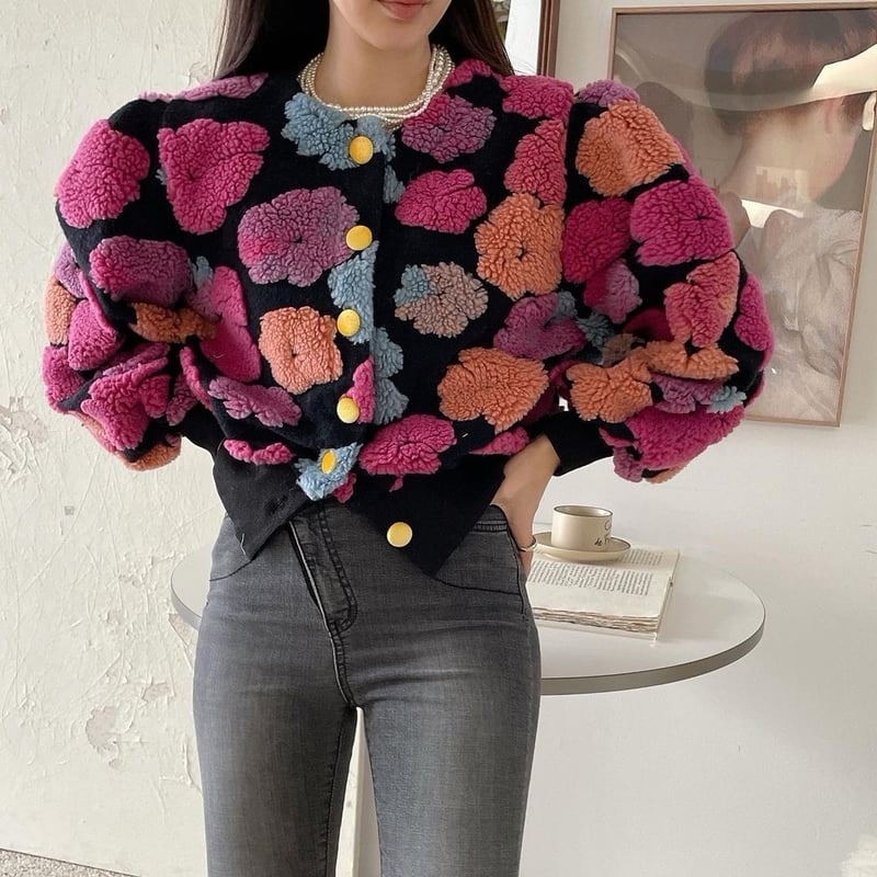 立体フラワーボアニットカーディガン ニットカーディガン カーディガン