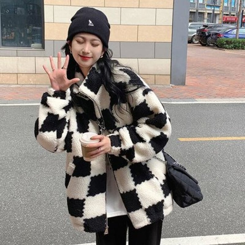 チェッカーボード柄 フリースジャケット ボアコート. ボアジャケット