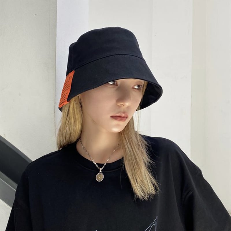 タグ付きバケットハット バケットハット ネオン タグ ロゴ バケット