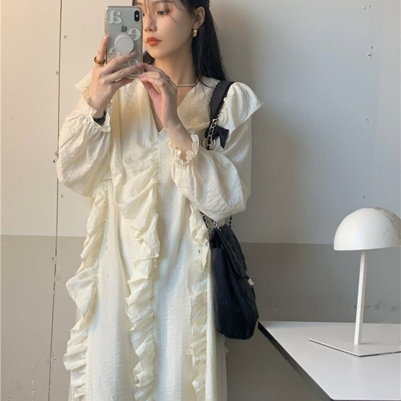 フリル ドレス 可愛い スリムフィット 長袖 おしゃれ コーデ Vネックフリルワンピース フリル. 長袖 ワンピース ドレス プル