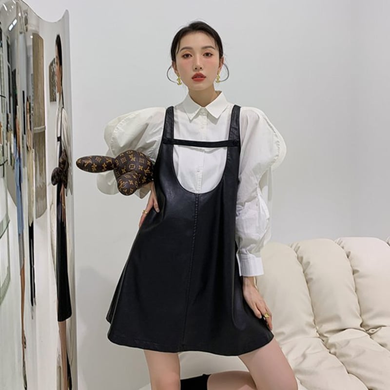 PUレザーストラップスカート ワンピース ミニ丈 レザーワンピ スカート  