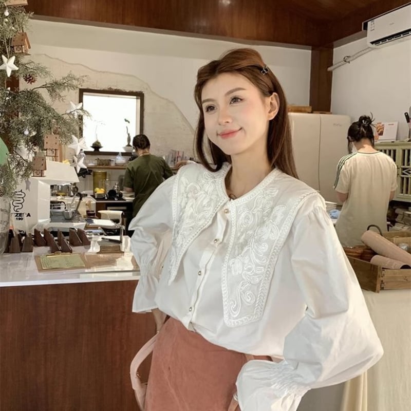 anana パフスリーブ ホワイト長袖Tシャツ ♡さま専用 Barbour（バブアー）の「【別注】＜Barbour＞GLR ピンズ EMB