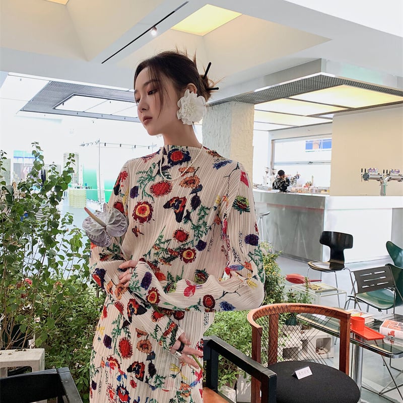 セットアップ】花柄 プリーツ 長袖トップス+プリーツスカート セットアップ】花柄 プリーツ 長袖トップス+プリーツスカート