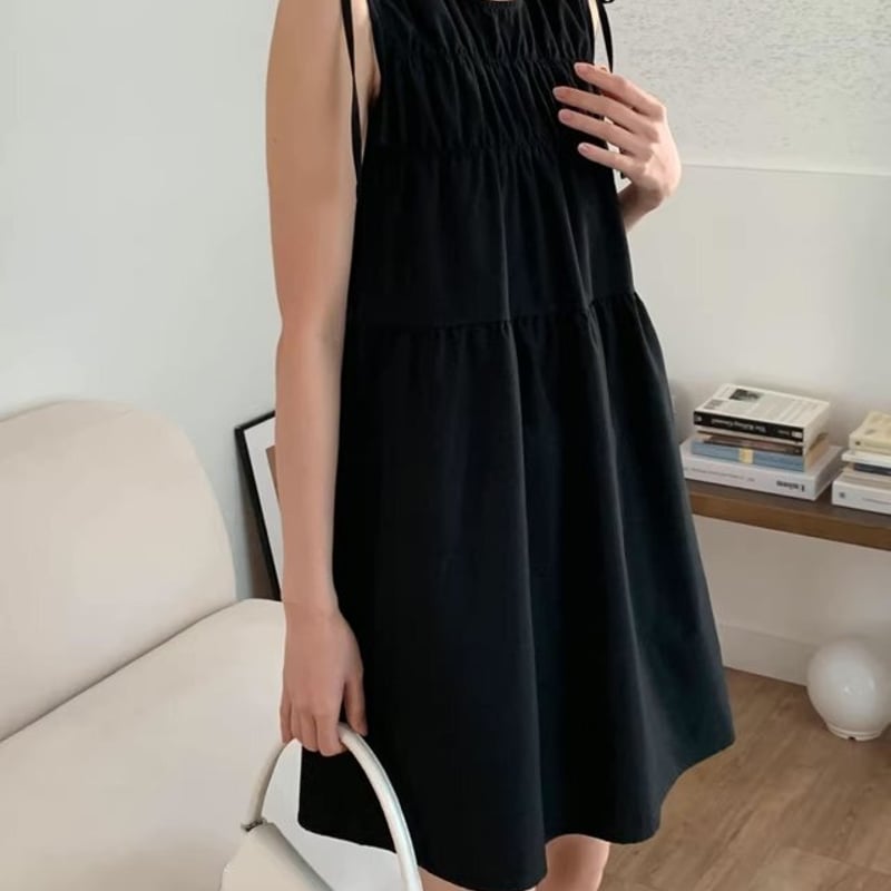 ショルダーリボンギャザーワンピース ノースリーブミニワンピース 肩紐