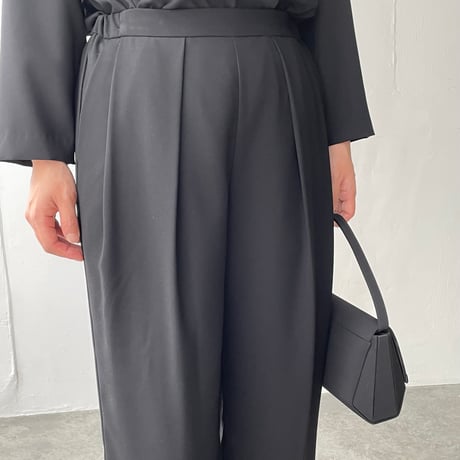 《thinkblack》　ストレートタックパンツ(キット/お仕立て)　CW25-96PT