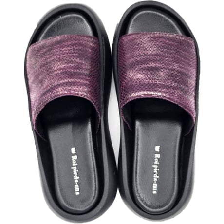 Roi pieds-nus　VM2413