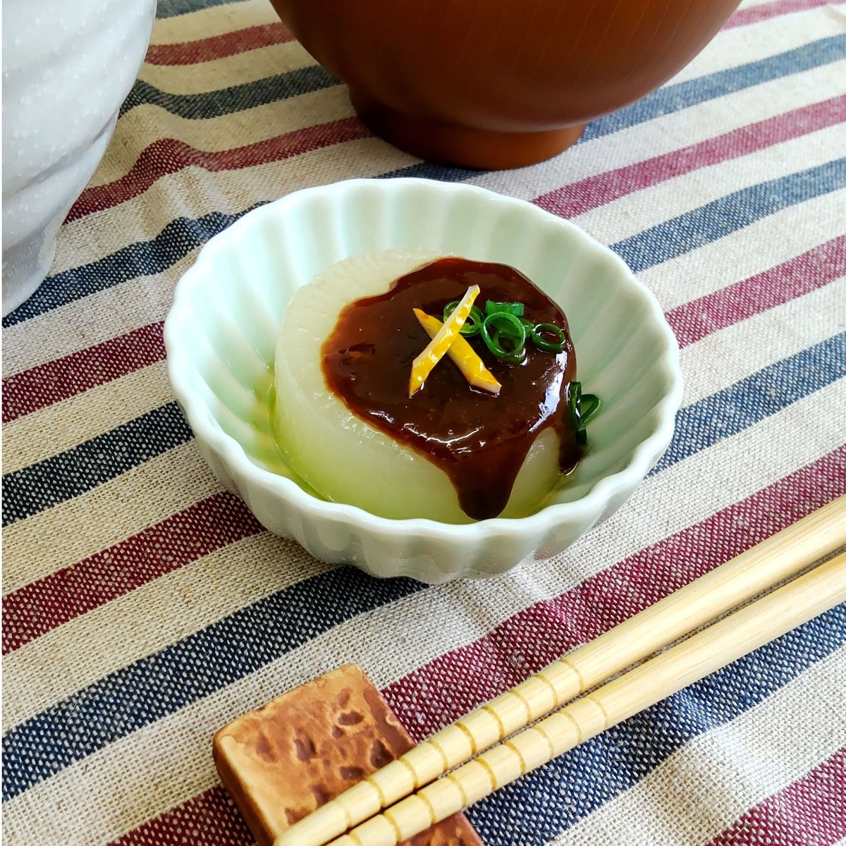 【ふろふき大根様専門ページ】 基本のふろふき大根レシピ。レンジで時短＆味しみ、みそだれの配合も