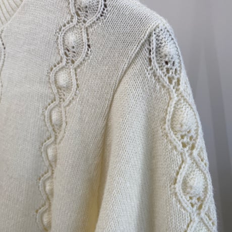 White knit cardigan