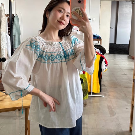 Embroidery shirt