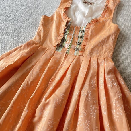 Tyrol dress with apron