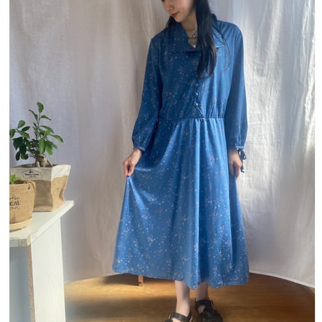 2 way collar blue dress