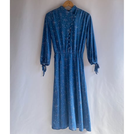 2 way collar blue dress
