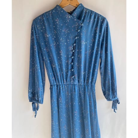 2 way collar blue dress