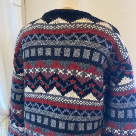 Embroidery knit cardigan