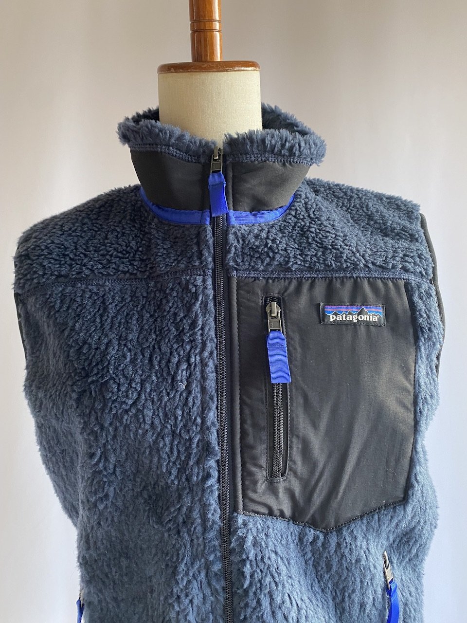 新品: Patagonia retro-X vest navy | jane's vintage