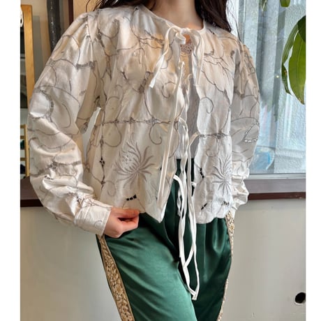 Remake: tablecloth ribbon blouse 12