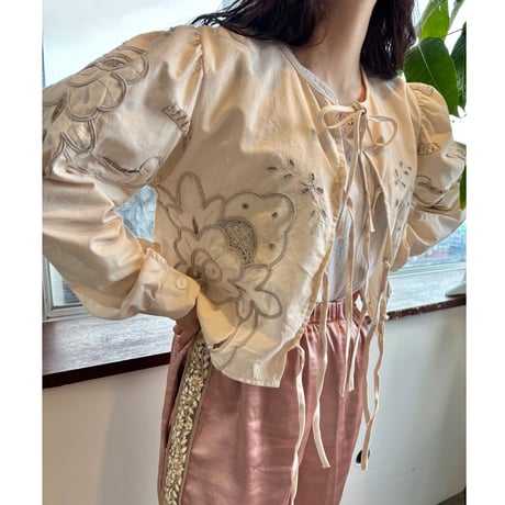 Remake: tablecloth ribbon blouse ②