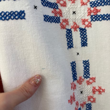 Remake: tablecloth embroidery pants