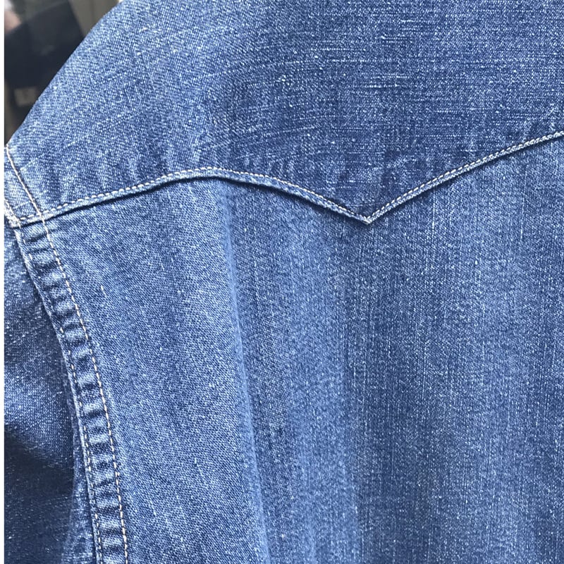 Vintage LEVI'S Short Horn Denim Western Shirts