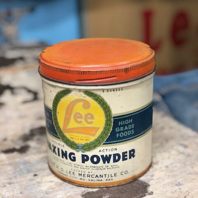 Vintage Lee BAKING POWDER Tin Can | Shank Cloth