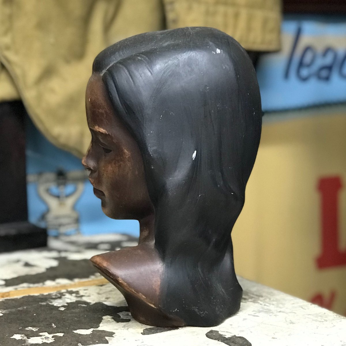 Vintage Hawaiian Hula Girl Bust 1 | Shank Cloth