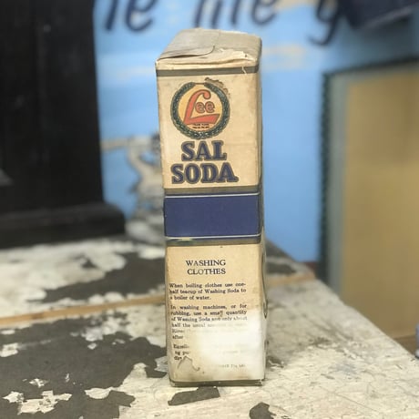 Vintage Lee Mercantile SAL SODA Box