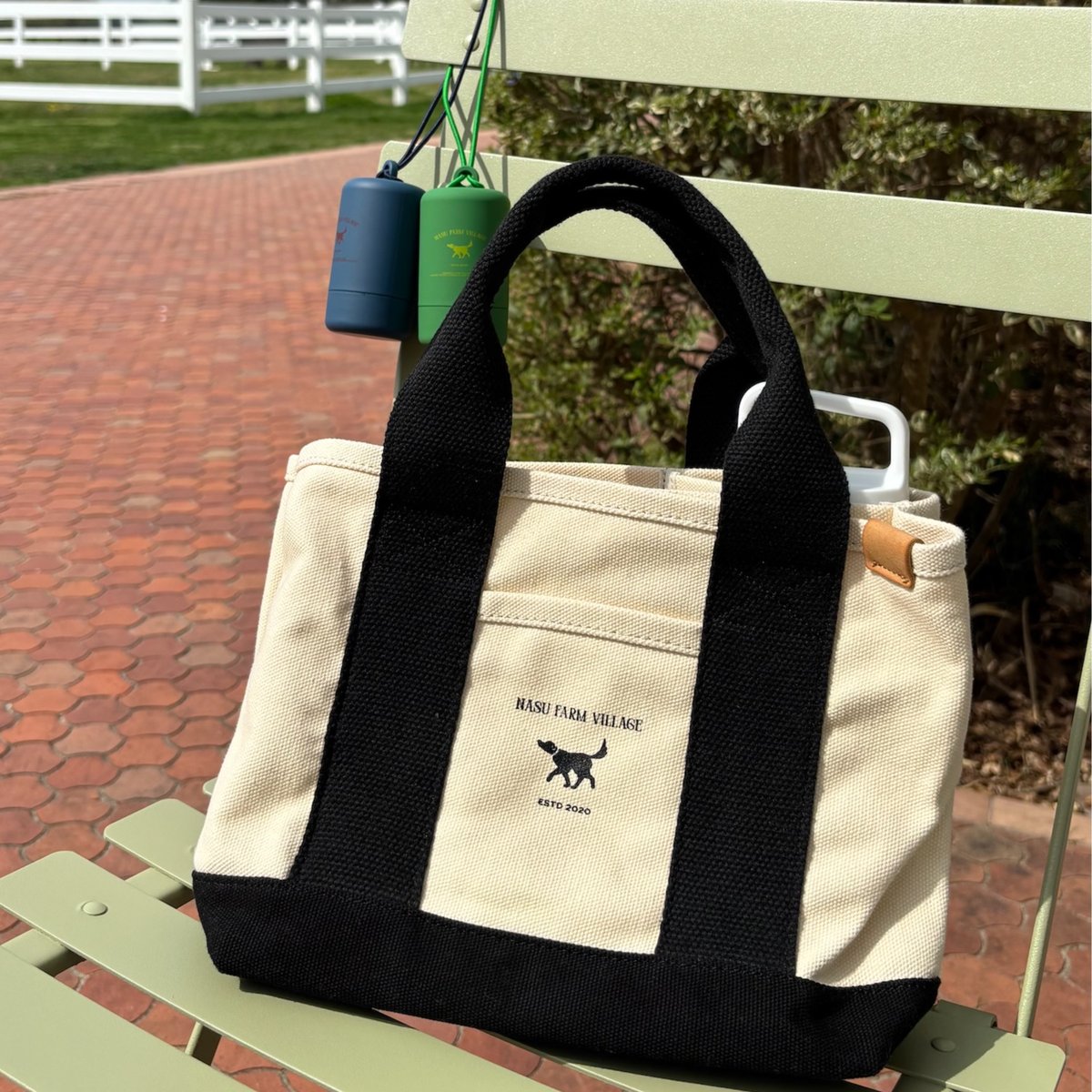 DOG DAY Walking Tote | NASU FARM VILLAGE ONLINE