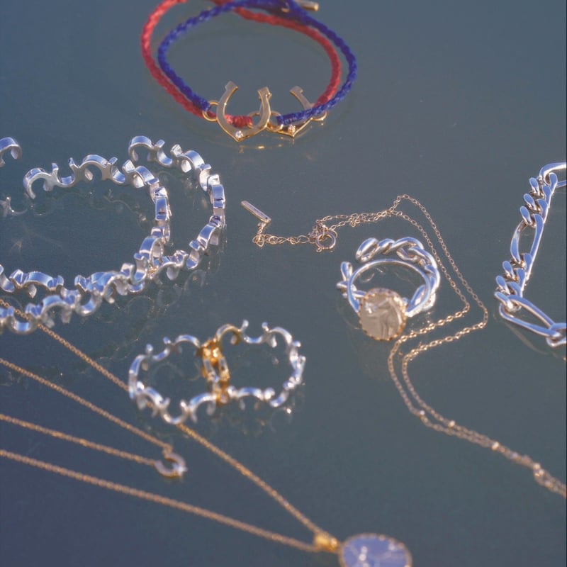 Diamond Horseshoe Bracelet | NASU FARM VILLAGE