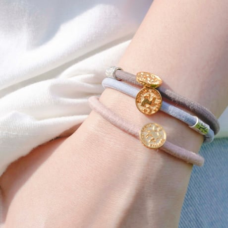 Logo Charm Hair Tie