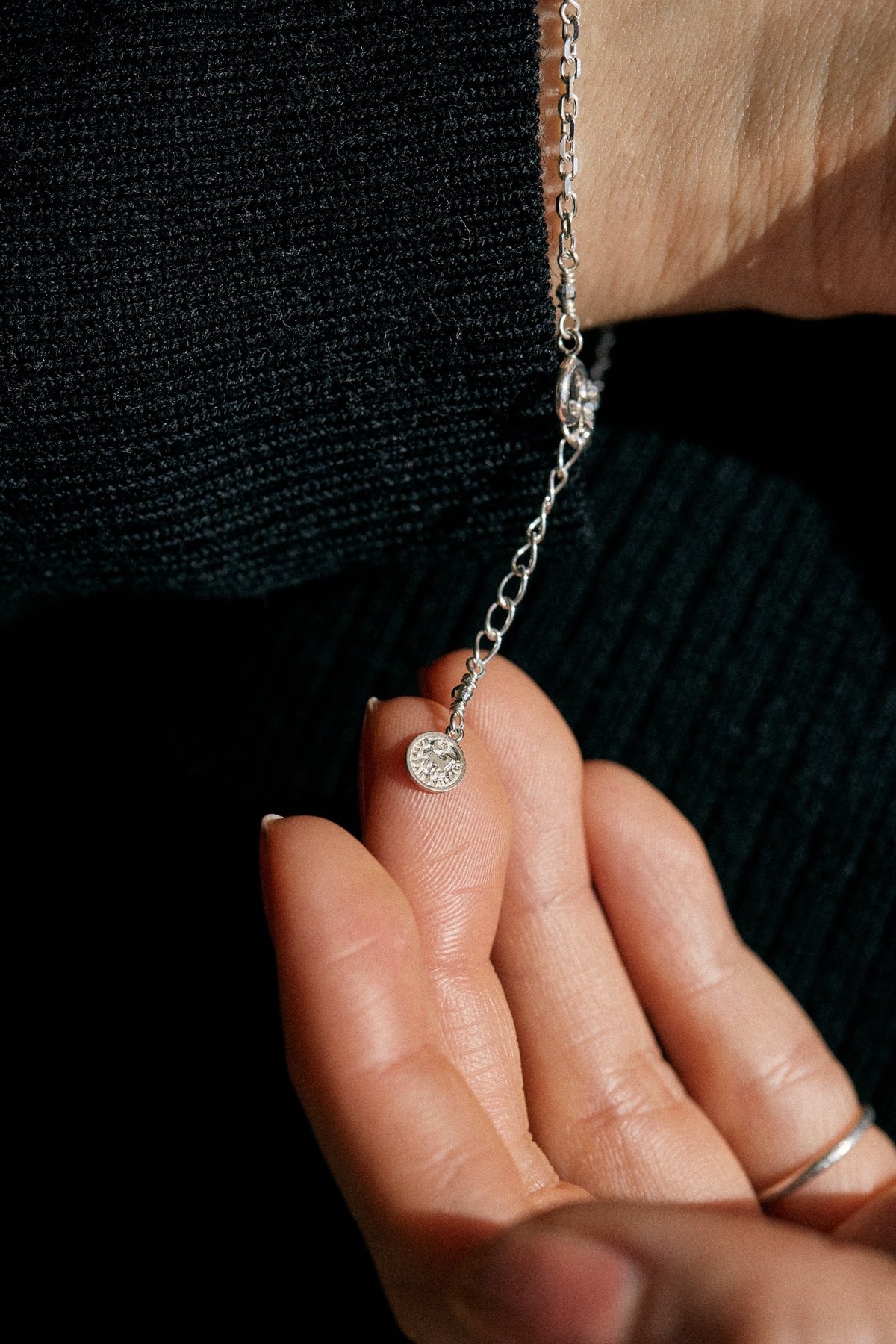 MultiColor Horseshoe Necklace / Bracelet | NASU
