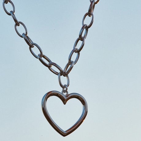 FARM HEART CHAIN NECKLACE