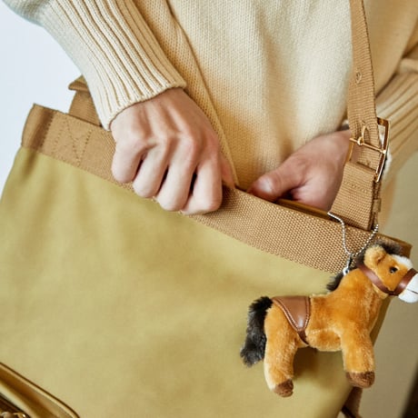 Farm Suede Bodybag