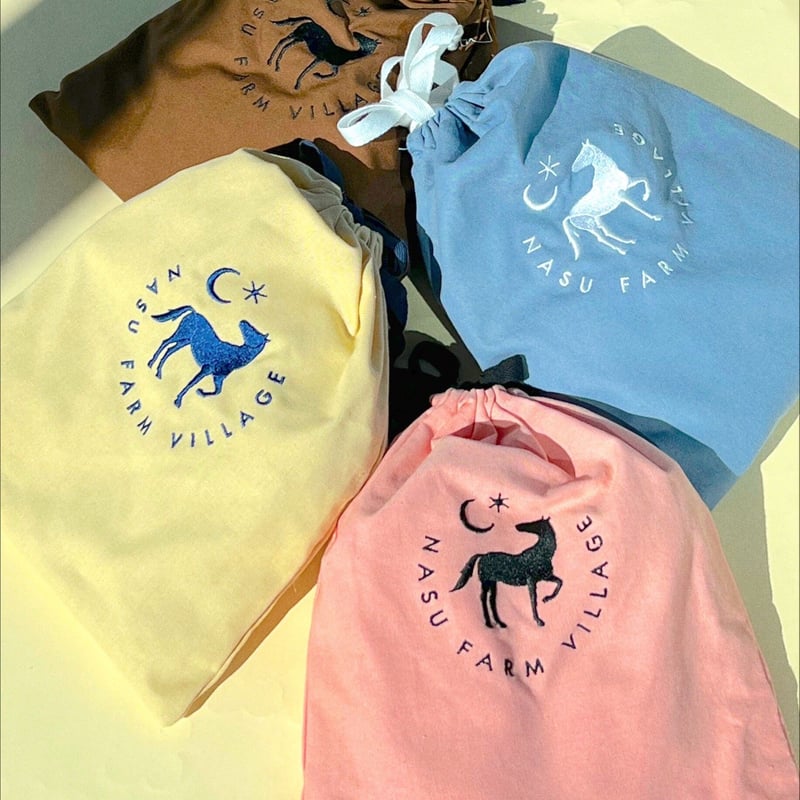 カラーロゴ巾着 | NASU FARM VILLAGE ONLINE STORE