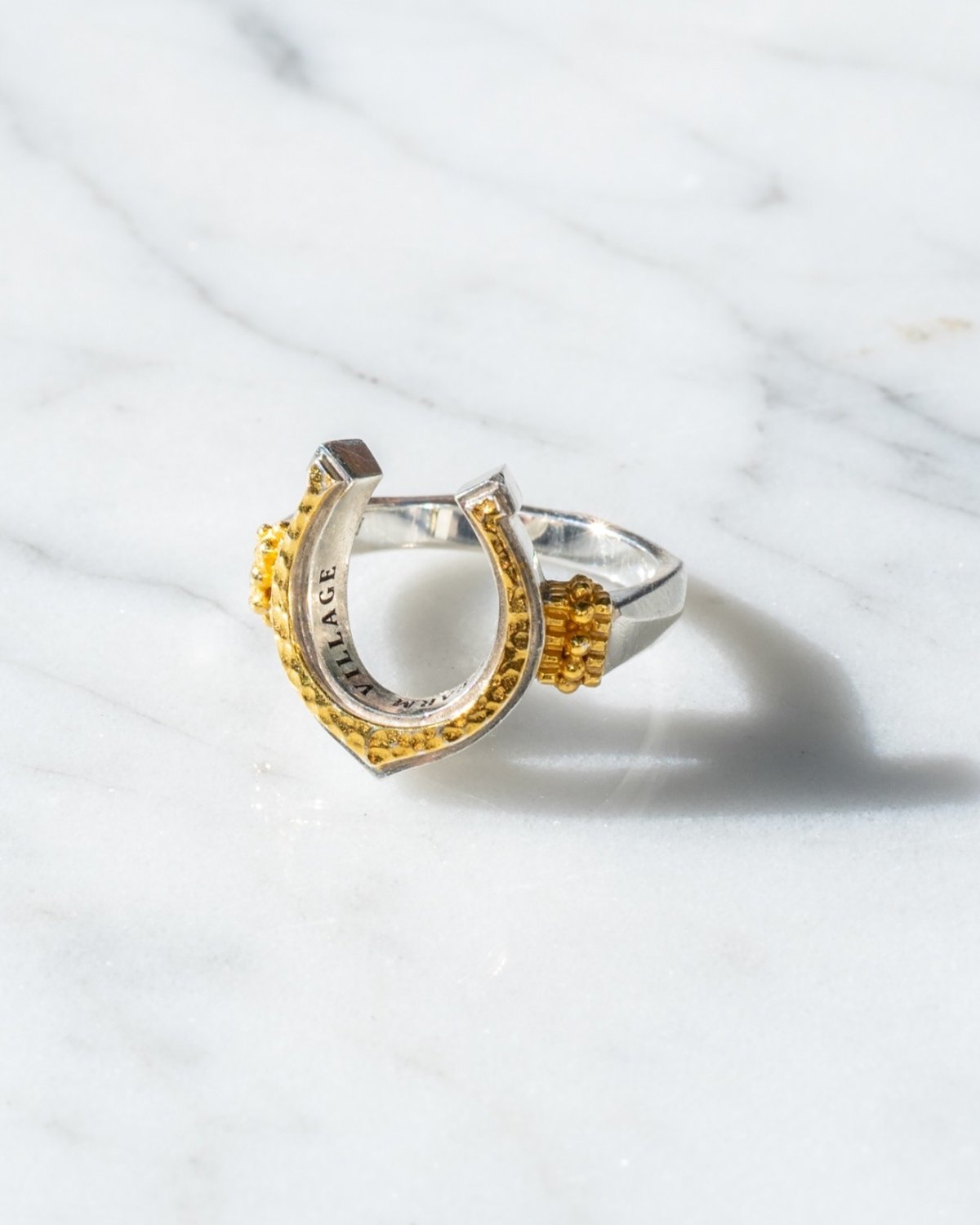 Signet Horseshoe Ring / Pinky Ring | NASU FARM 