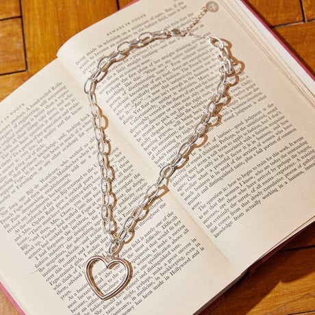 FARM HEART CHAIN NECKLACE
