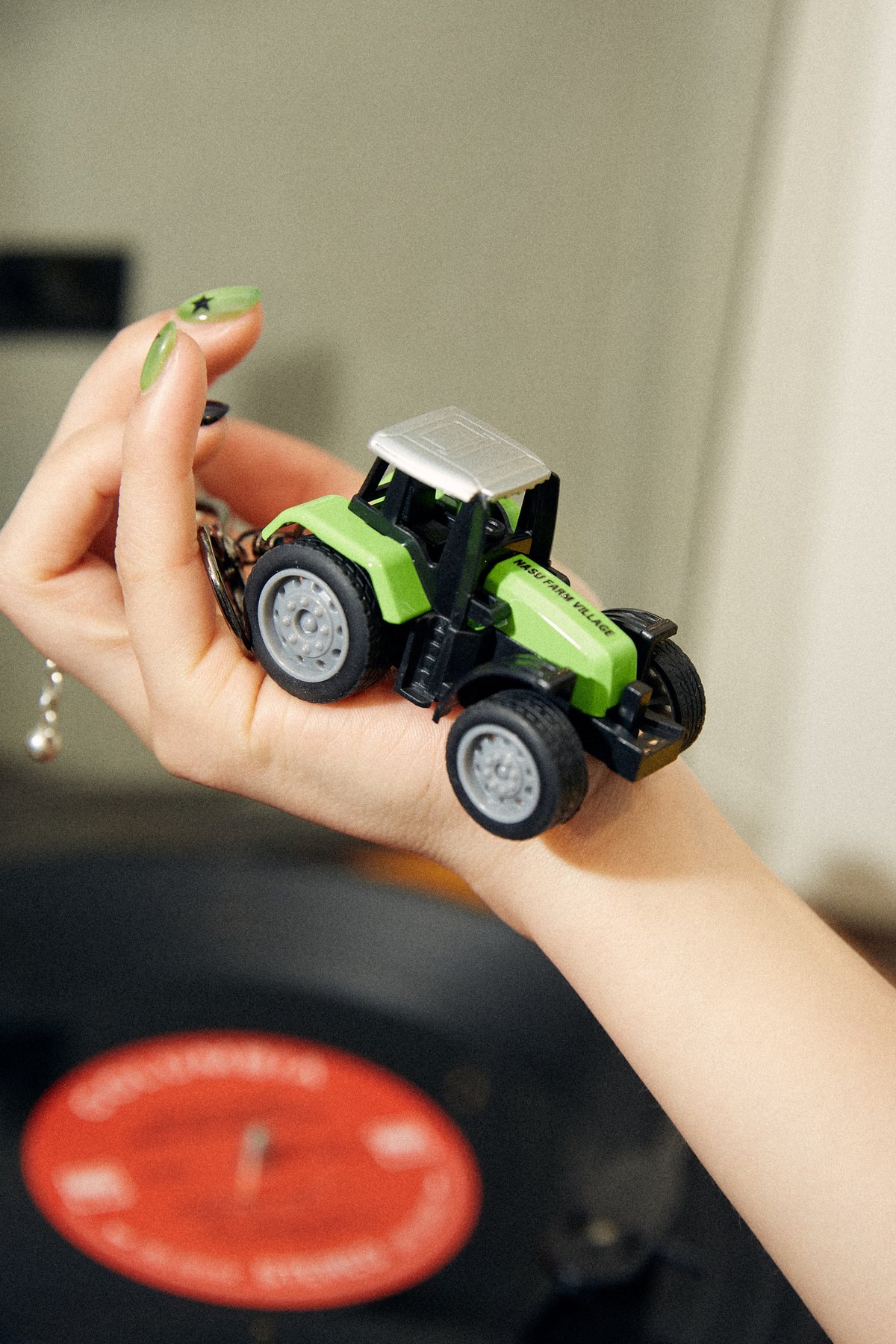 FARM TRACTOR KEY CHARM | NASU FARM VILLAGE ONLI