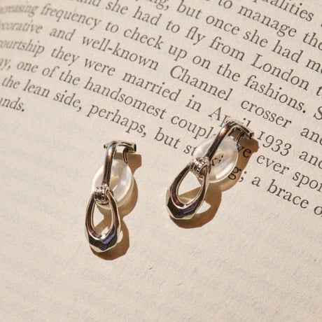 Farm Bliss Pierce / Earring