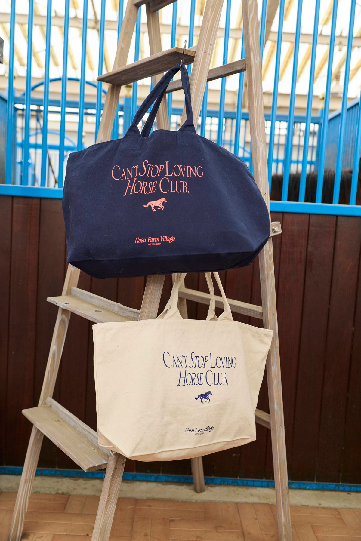 Can't Stop Loving Horse Club, Zip Tote | NASU F